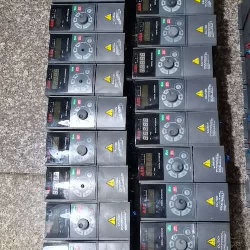 安帮信AMB300-1R5G-T3/1.5KW变频器，功能正