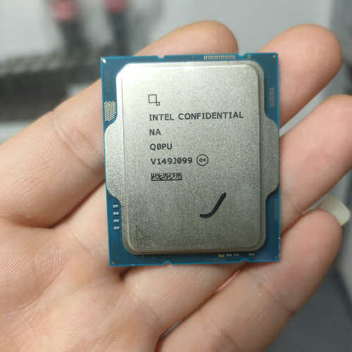 13代 i9-13900K es2版 Q0PU