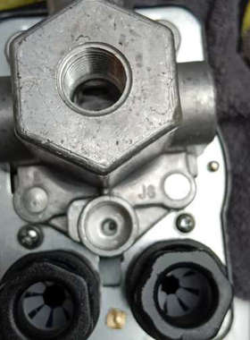 英格索兰Pressure ControI  Lowest