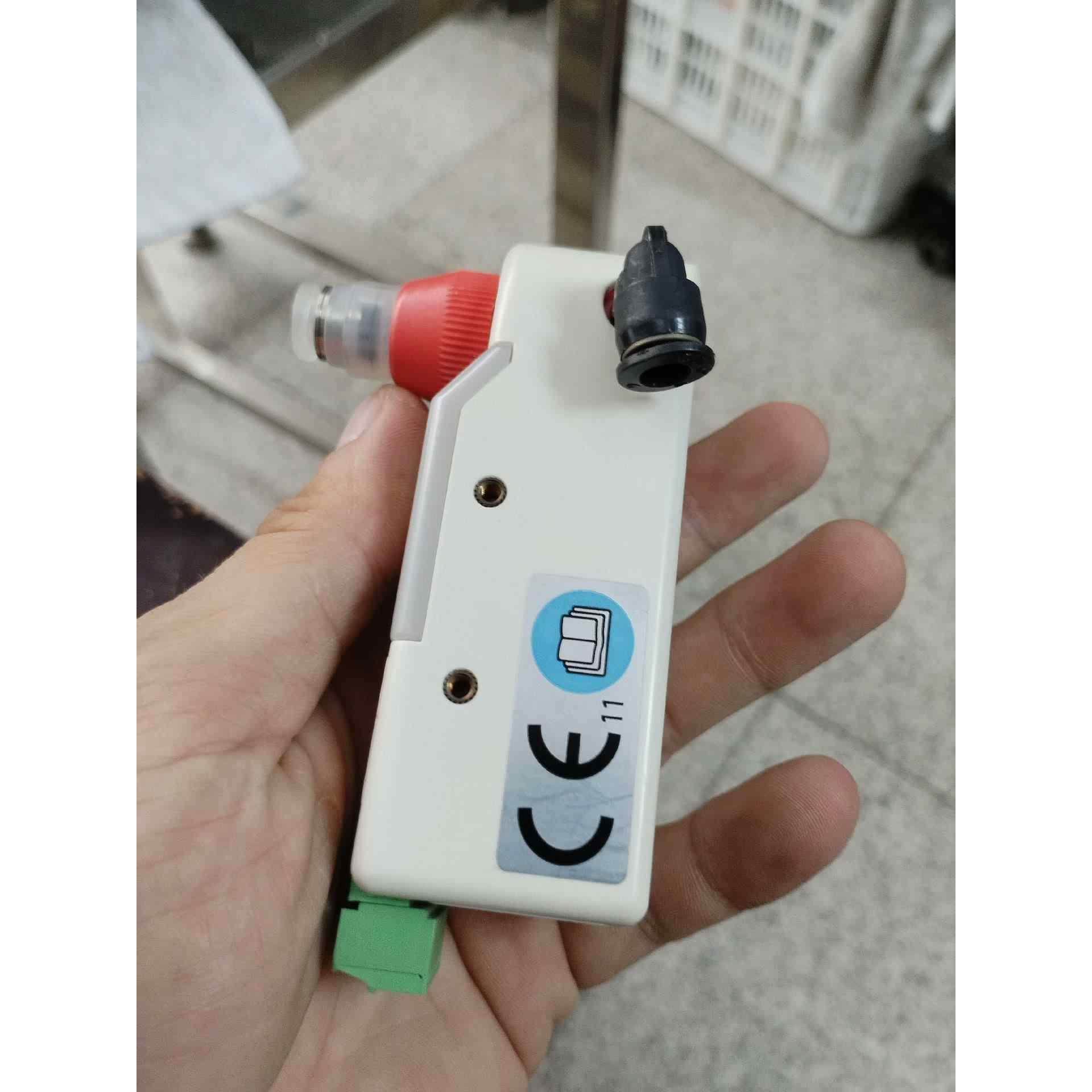 日本 VESSEL STAT-CLEAN N-2静电消除器，