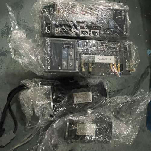 富士伺服驱动器 RYS201S3-LRS 200W 400W