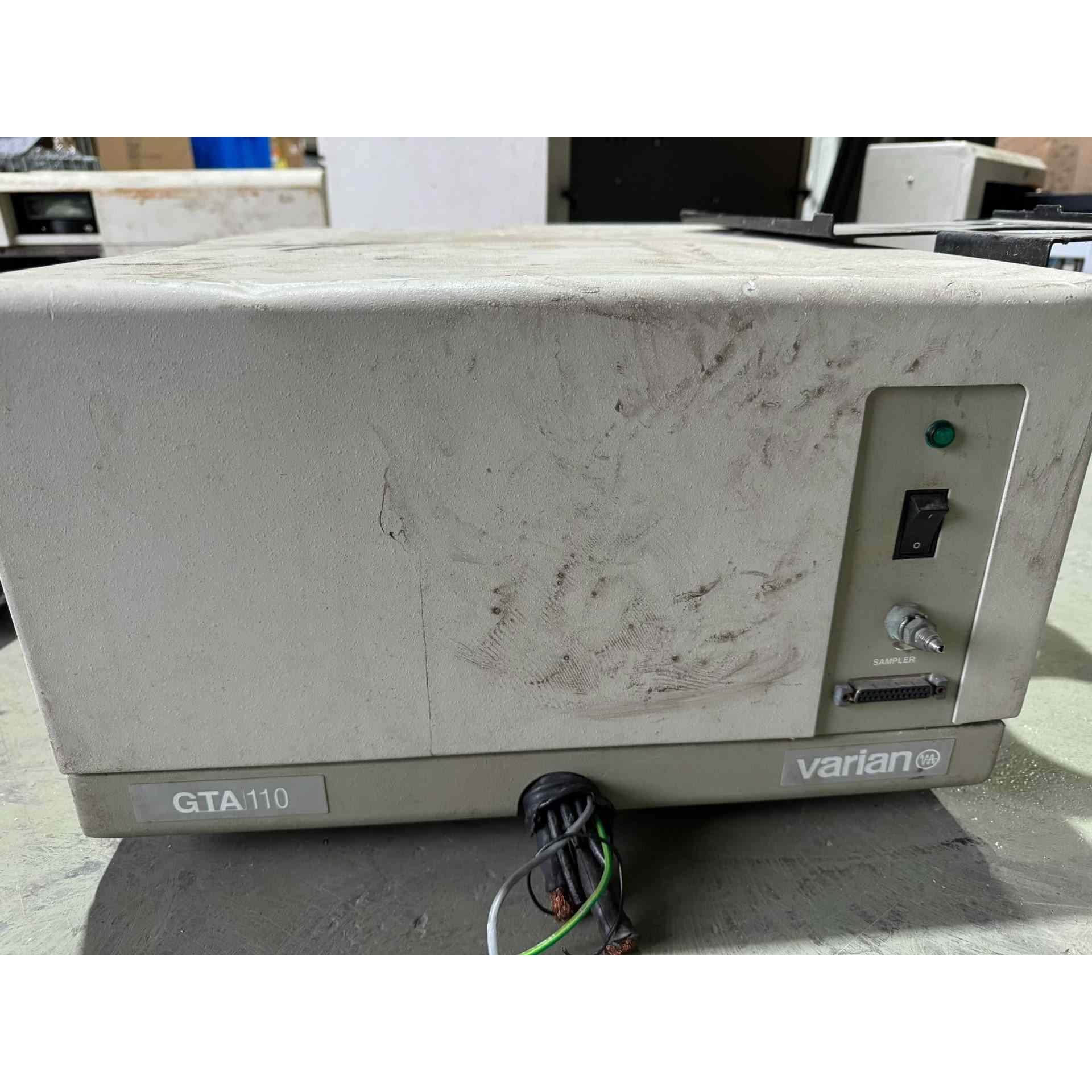 VARIAN瓦里安spectr AA220Z原子吸收光分度计