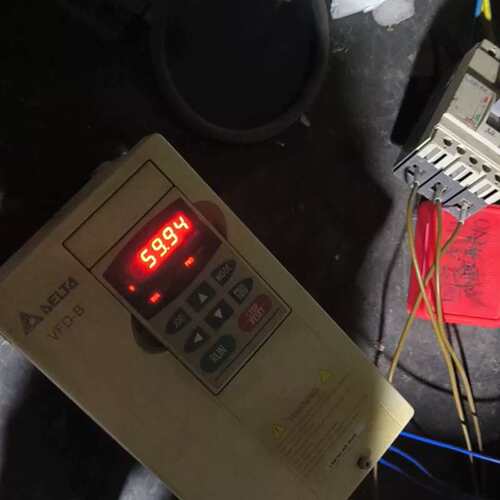台达变频器VFD037B43A