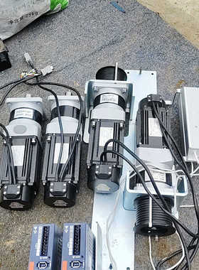 交流伺服电机  SCH080571C一2NC315一H0.7