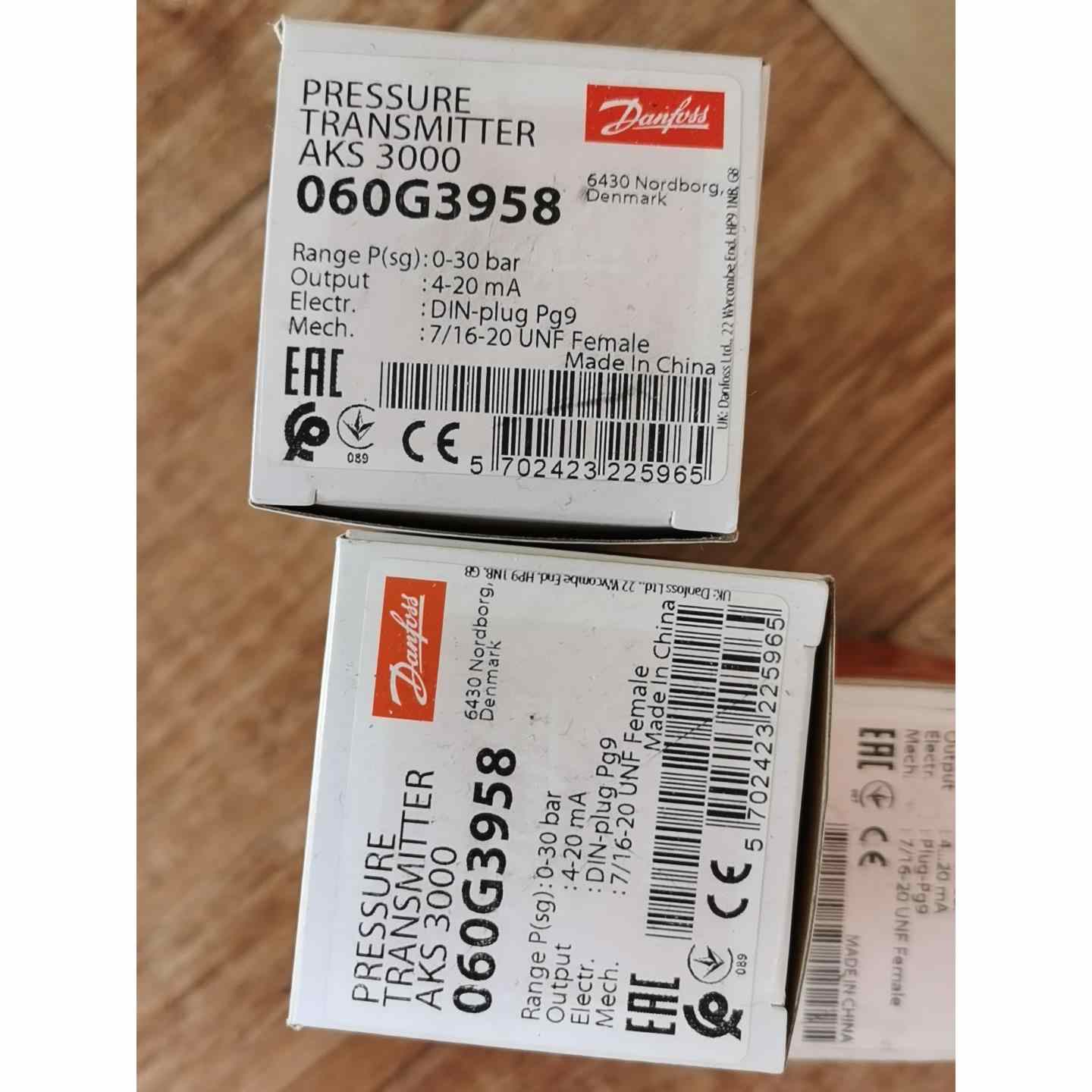 丹佛斯danfoss压力传感器AKS3000，060G395