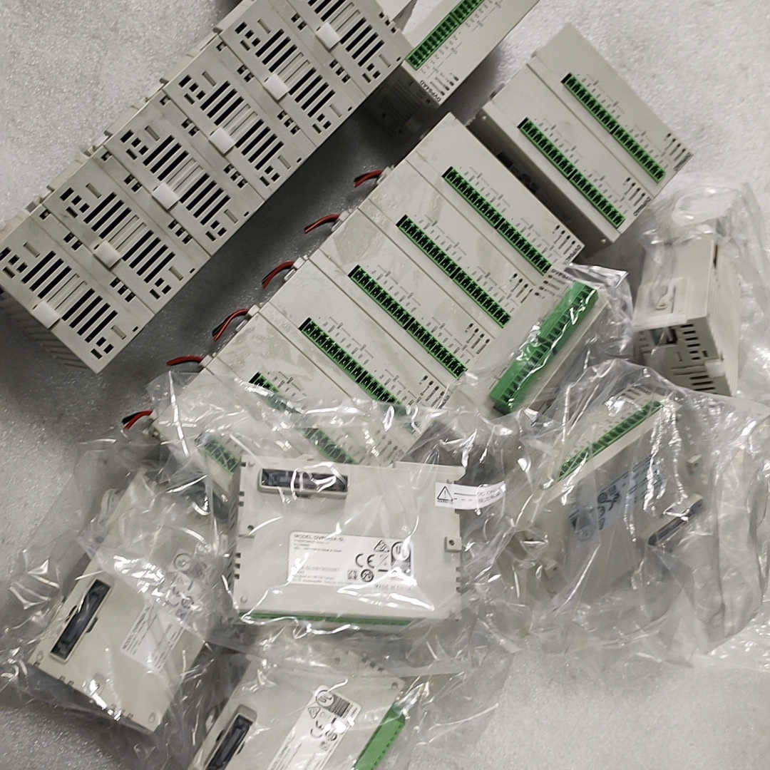 台达模块 04DA-SL   04AD-SL成色漂亮，功能包