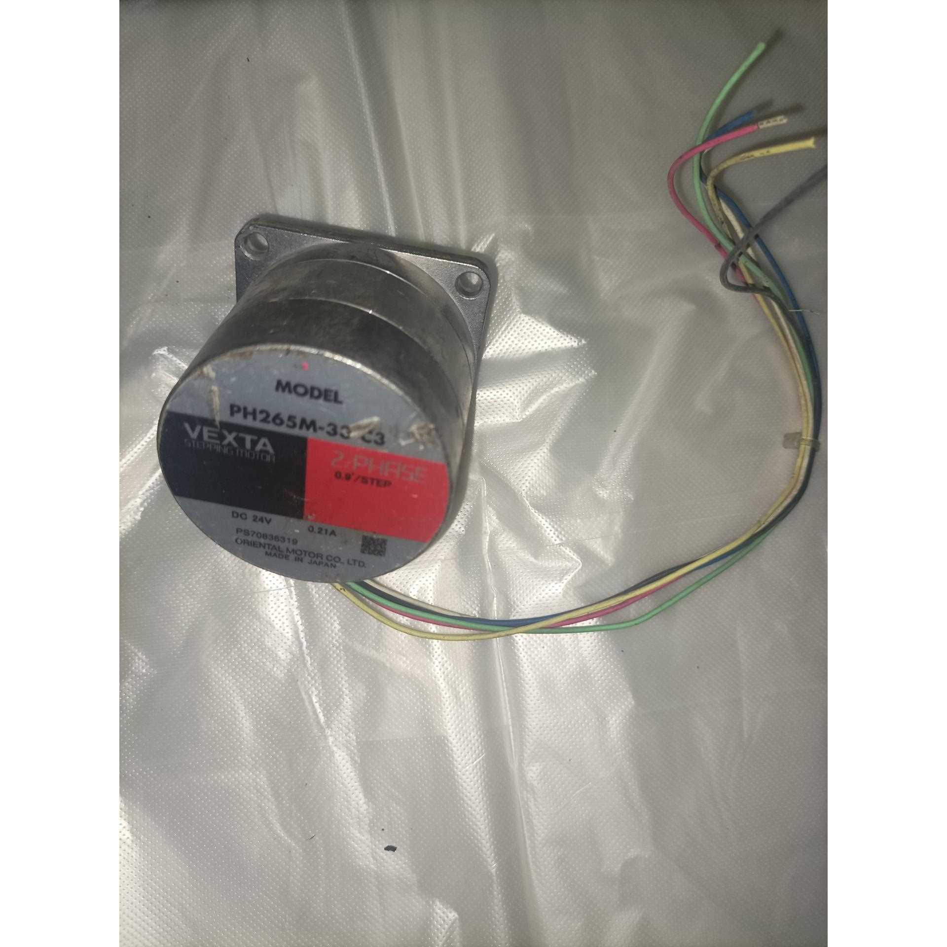 VEXTA东方电机PH265M-33-C3，实拍图，成色自定