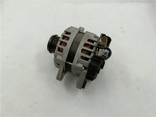 适用于东南发电机总成MW258378