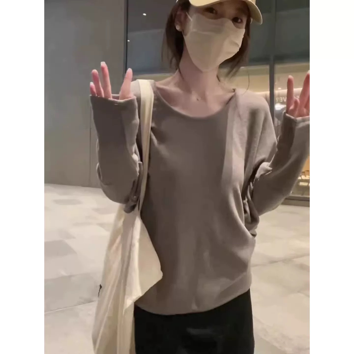 韩系温柔粉色针织衫长袖t恤女秋冬圆领宽松内搭打底衫松弛感上衣