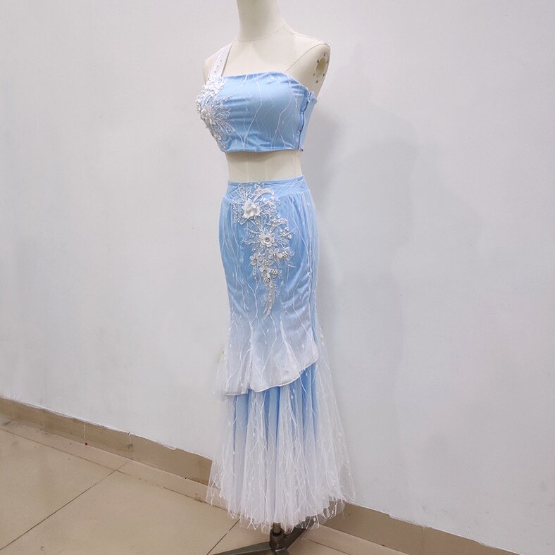 傣族舞蹈服包臀鱼尾裙孔雀舞图片