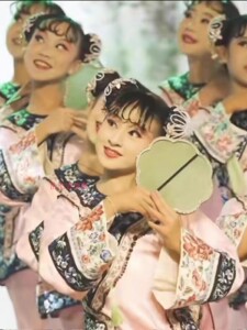 云川之舞怎不忆江南服古典儿童表演出服格格驾到舞蹈服舞华杯宫廷