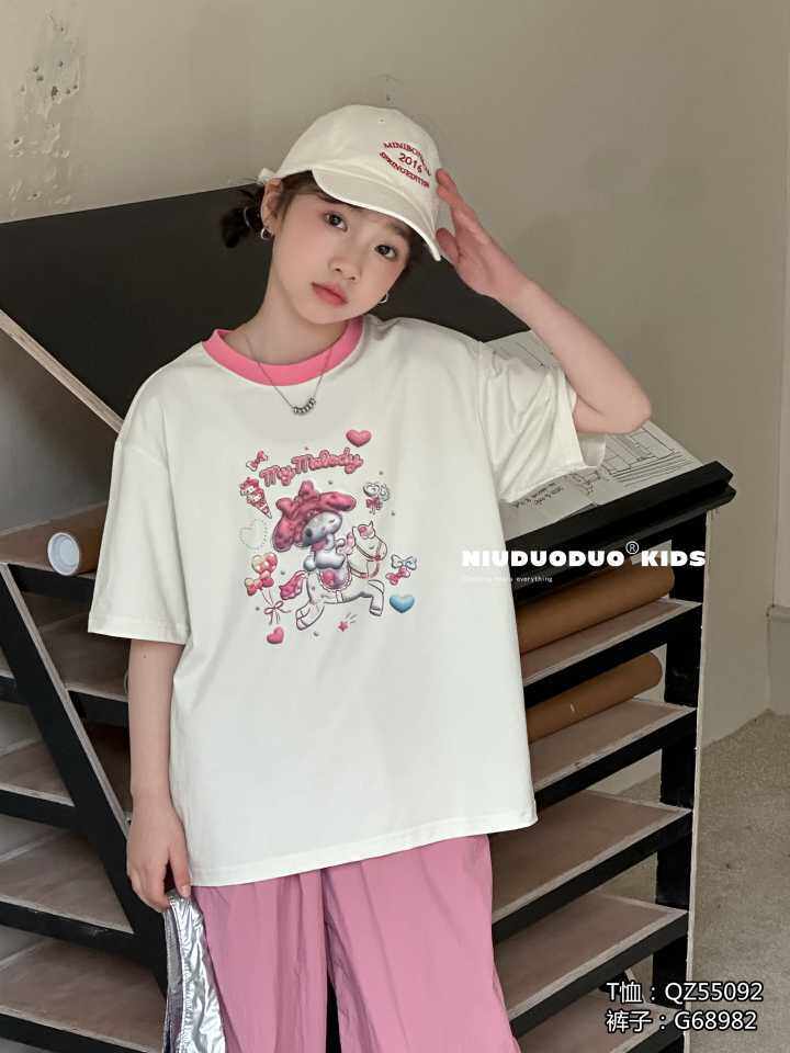 童装牛哆哆2026新款夏季儿童短袖T恤男女童半袖闪灯上衣中大童潮