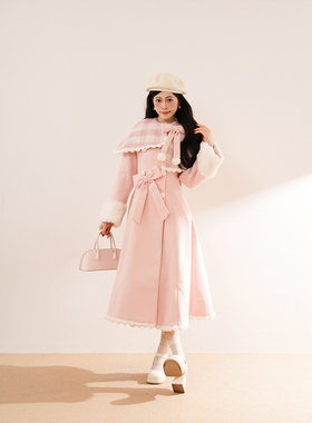 浆果莓莓 冬季新款留洋大小姐cla系收腰披肩中长款毛呢外套两件套