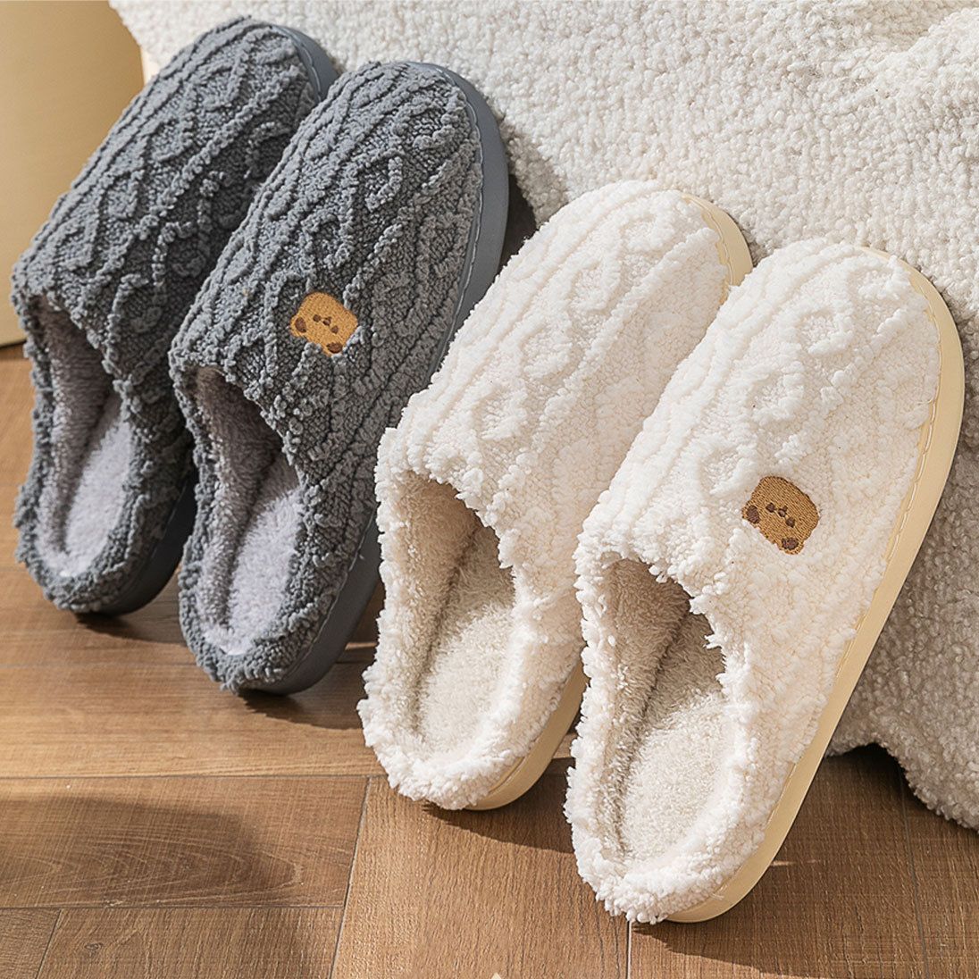 秋冬季保暖厚底毛绒可爱卡通小熊棉拖鞋情侣家居室内加厚防滑棉拖
