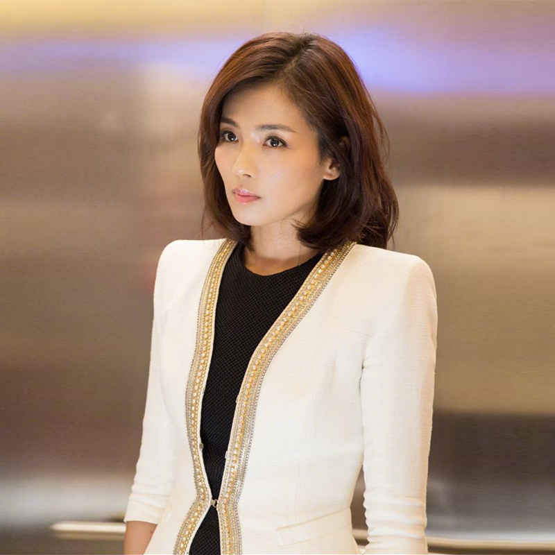 刘涛白百何同款时尚收腰显瘦白色带钻流苏设计师休闲风小西服外套