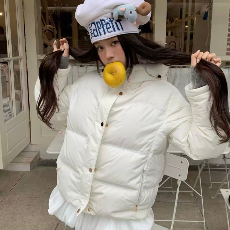 安踏综训六度芯轻暖防水女羽绒服