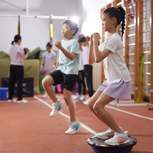 中国李宁童装2024夏季女童中大童综合体能系列运动裤裙YKSU042