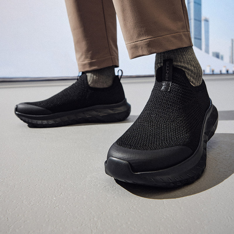 ANTA/安踏秋季新款男子户外时尚百搭休闲运动舒适综训鞋112537703