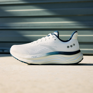 ANTA/安踏旅步2代PG7男子户外时尚休闲舒适运动缓震跑鞋112615546