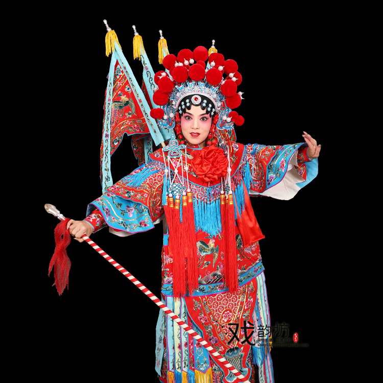 戏剧穆桂英扈三娘演出刀马旦