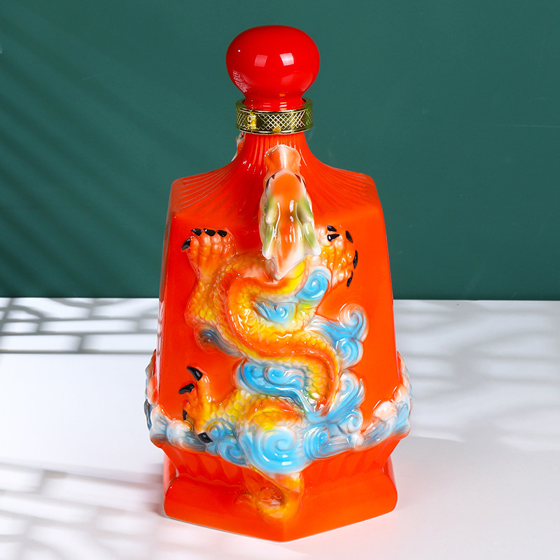 景德镇宫廷风密封性好陶瓷酒瓶