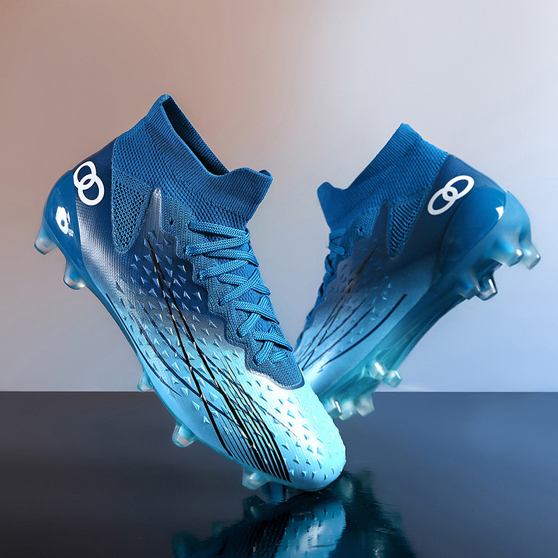 无缝幻彩热切跨境大码男士足球鞋长钉防滑碎钉高帮学生专业训练鞋