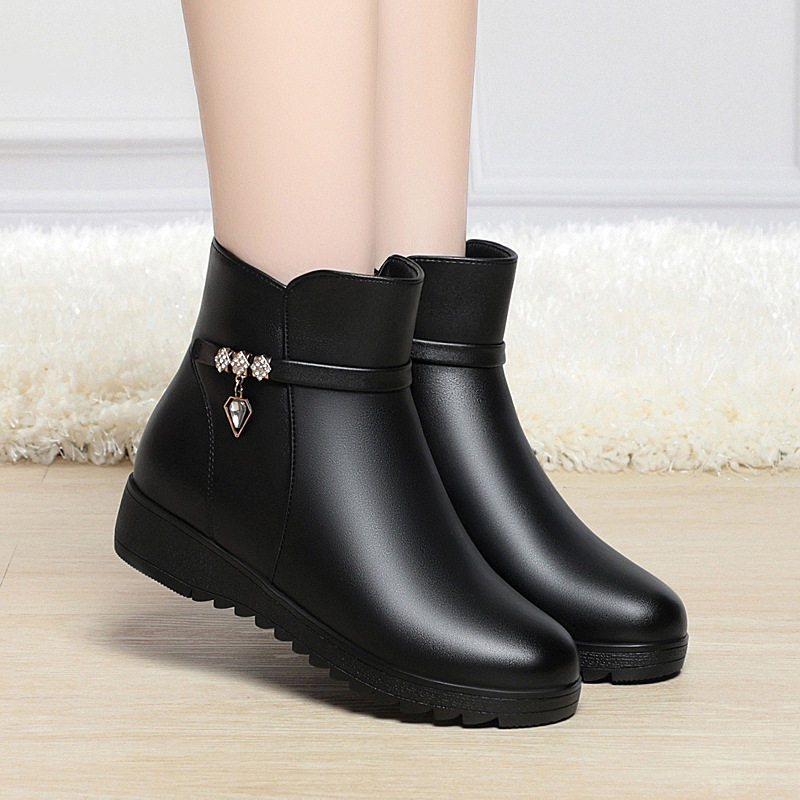 真皮短靴女加绒加厚坡跟中老年妈妈棉鞋冬季防滑羊毛大码保暖棉靴,女鞋,时尚休闲鞋,淘宝优惠券,粉丝福利购,淘宝优惠卷