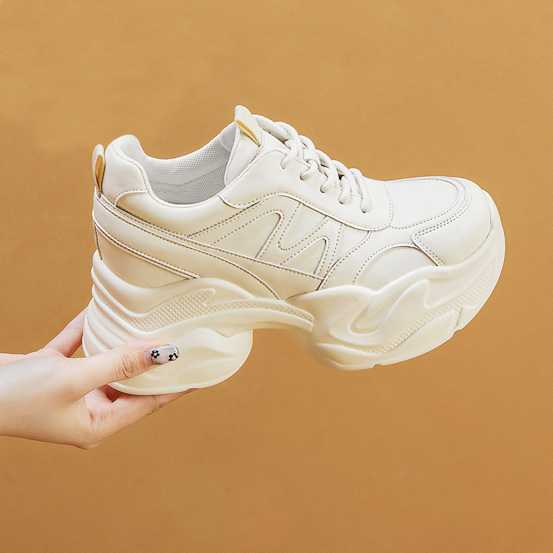 2025秋季新款坡跟松糕厚底小白鞋休闲显瘦内增高9cm小个子女鞋潮