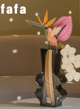 ALFAFA空气悬浮轮廓花瓶玄关客厅亚克力氛围感摆件家居时尚礼物