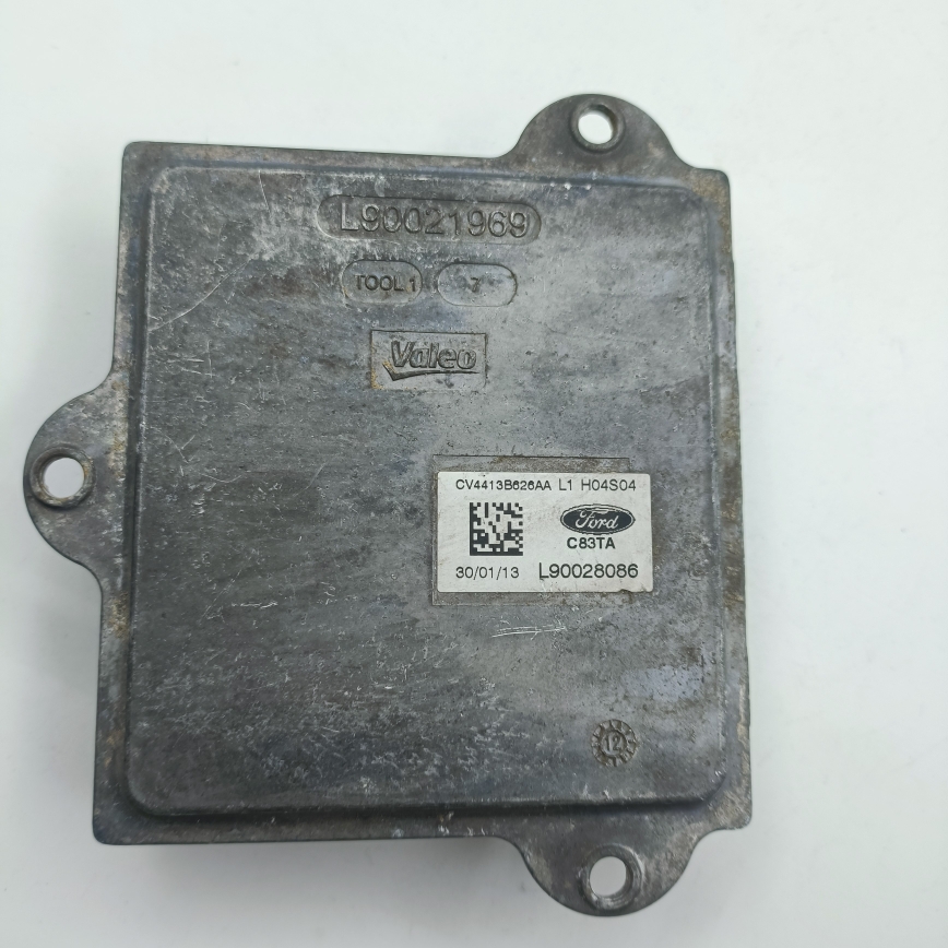 适用于长安福特蒙迪欧翼虎大灯日行灯驱动模块L90028086