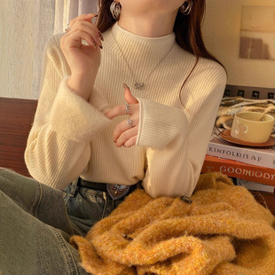 加绒打底衫女2025新款秋冬季内搭高级感一体绒加厚毛衣半高领上衣
