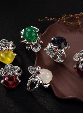 招财金蟾石榴石戒指女银镶红宝石