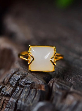 祥云晴水色碧玉祥云戒指开口可调