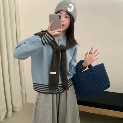 秋冬新款2025针织开衫内搭围巾圆领上衣女宽松短款韩系毛衣外穿