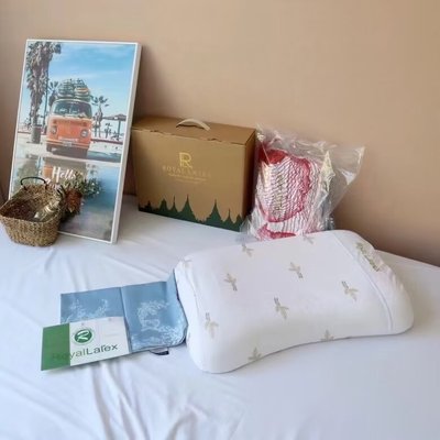 泰国皇家Royal Latex乳胶枕头成人美容平滑枕护肩枕进口天然乳胶