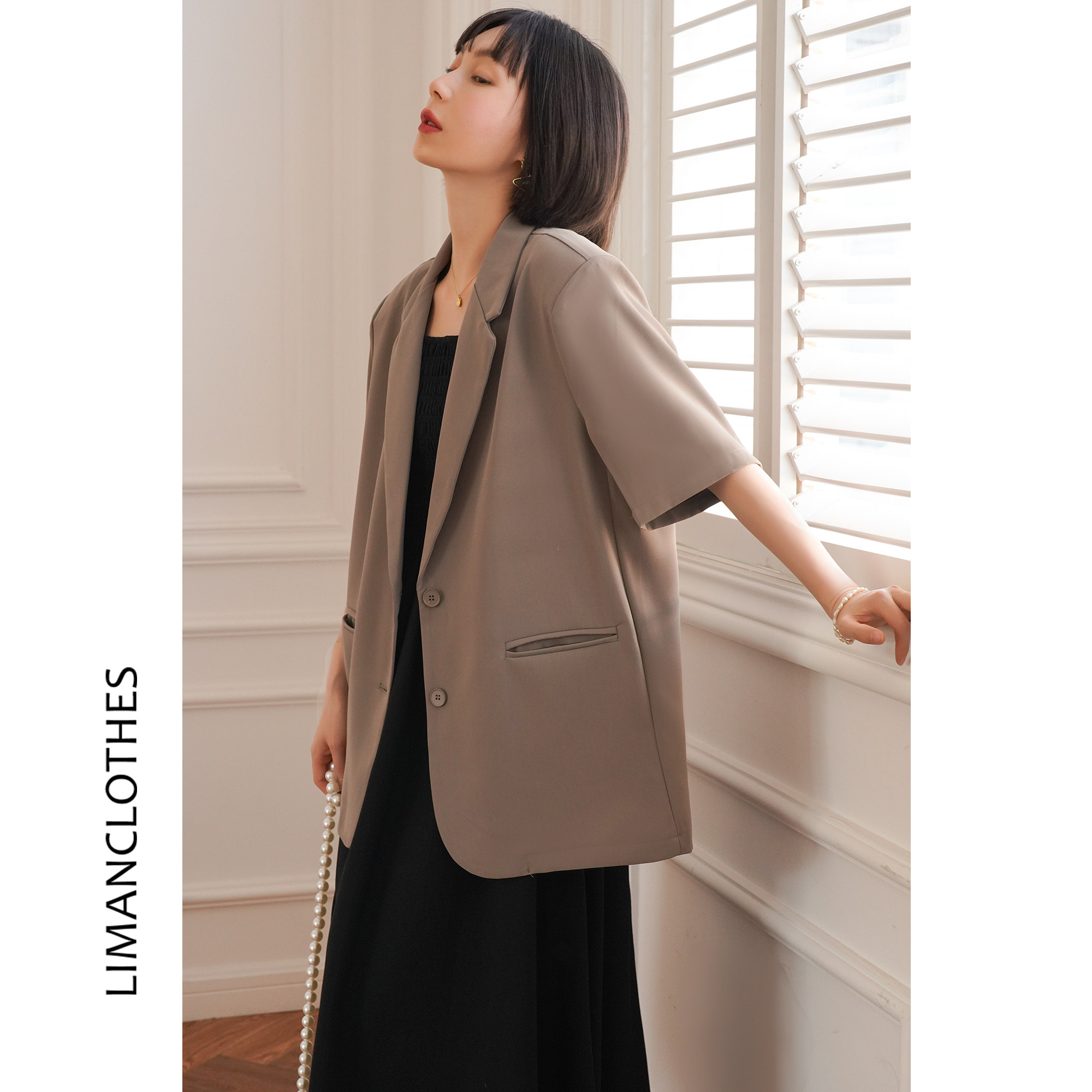 韩版宽松夏季百搭灰色短袖西服图片