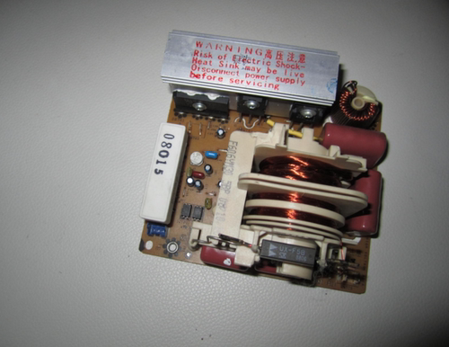 原装拆机，没修过，实物拍图，默认韵达，当天发货 买电视主板的亲，请看清标题的屏型号