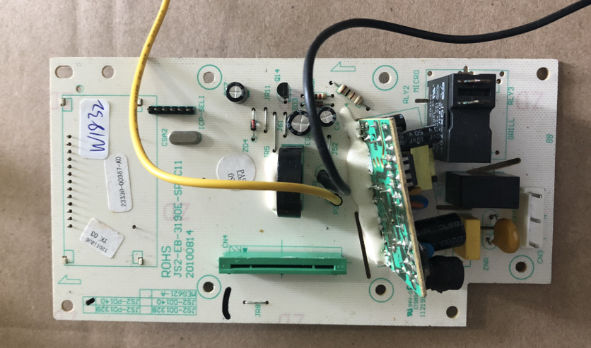原装拆机，没修过，实物拍图，默认韵达，当天发货 买电视主板的亲，请看清标题的屏型号