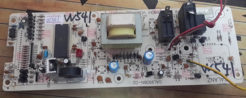 原装拆机，没修过，实物拍图，包一个月，默认中通，拒发圆通，拒收圆通，当天发货 买电视主板的亲，请看清标题的屏型号