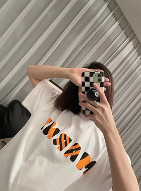 MARN 2022早春新品虎纹虎年限定 涂鸦虎纹logo 艺术手绘短袖T恤