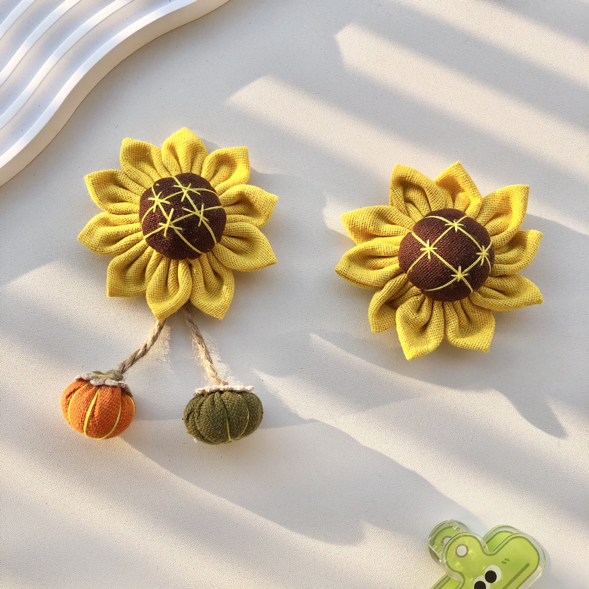 向日葵田园风太阳花朵别针饰品配件diy布艺可爱胸针包包窗帘配饰