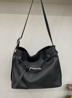 凯莉包新款女包时尚百搭单肩斜挎包腋下包托特包大容量大包13532