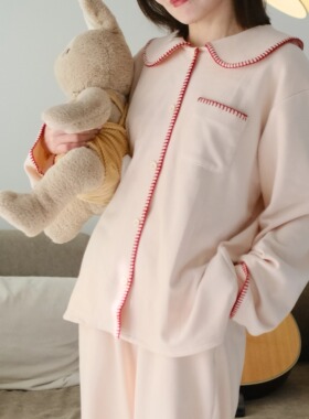 Sasha Zhao德绒秋冬绒感娃娃领保暖家居服法式贝壳绣多巴胺美拉德