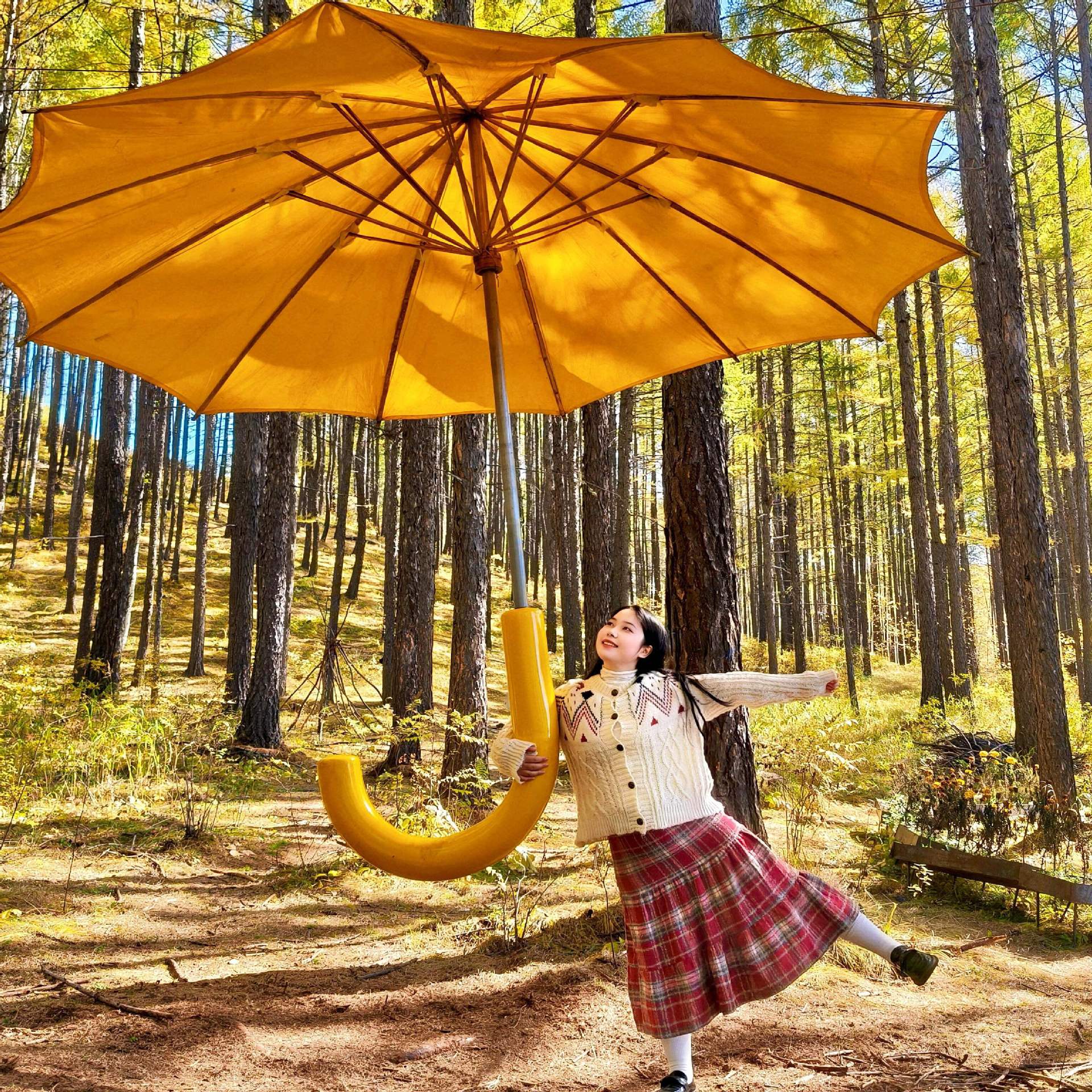 巨型伞秋千美陈艺术装置商业街景区引流打卡场景布置游乐场公园