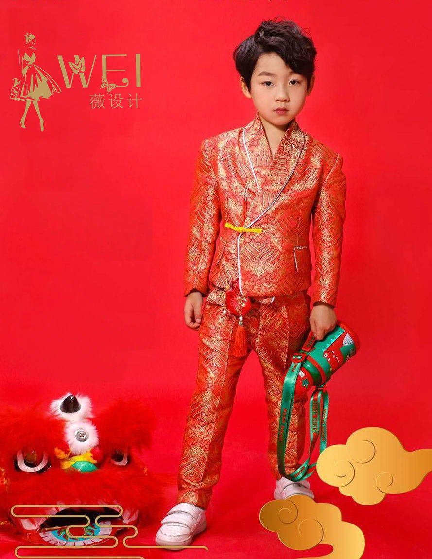 薇设计发布会礼服国潮T台走秀礼服出租中国风礼服高端礼服男童