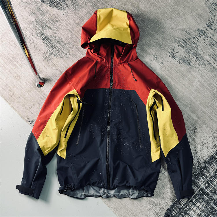 BETAAR松赞联名配色冲锋衣夹克