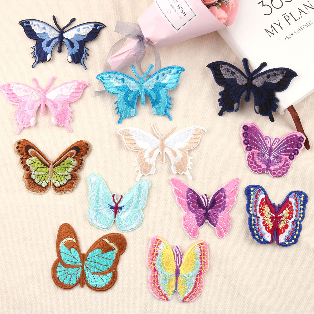 精美布贴蝴蝶补丁贴花衣服牛仔装饰修补丁衣服贴布刺绣羽绒衣贴布