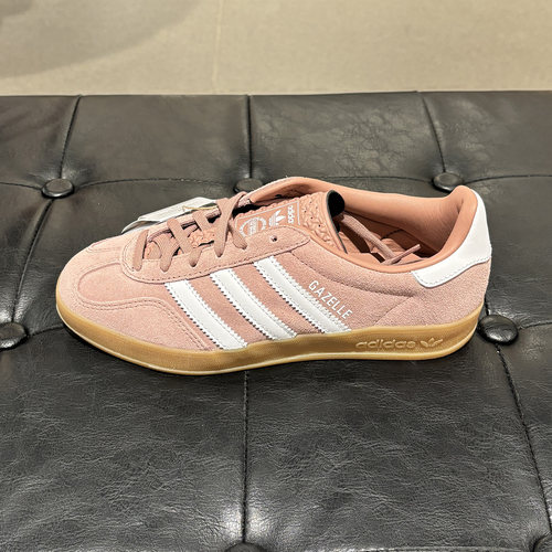 三叶草GAZELLE INDOOR女子低帮德训T头鞋休闲鞋JS1397