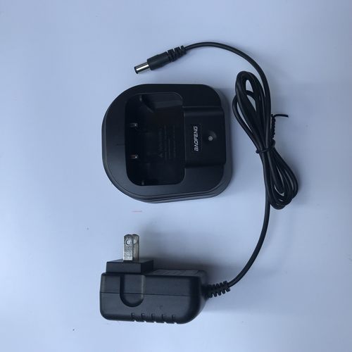 宝锋uv5r九代对讲机原装充电器