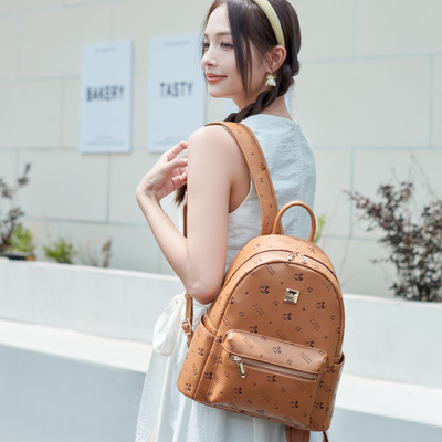 迪士尼女大容量轻便通勤双肩包